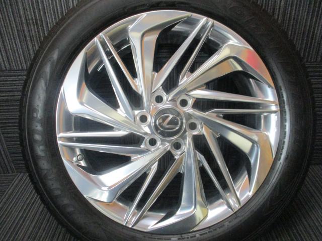 レクサス純正　LX600　モデリスタ　純正オプション　22×8J（+55）6H-139.7/　265/50R22（ダンロップ　グラントレック　PT5A）美品　タイヤバリ山　稀少　鍛造