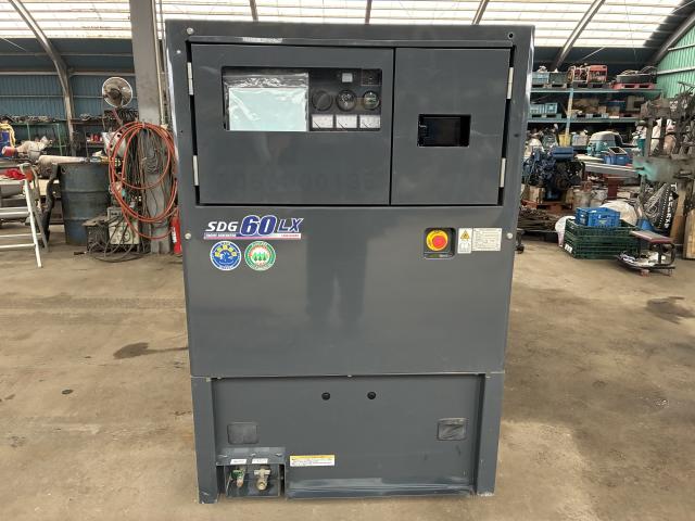 北越工業　新古品発電機　稼働時間1.3時間