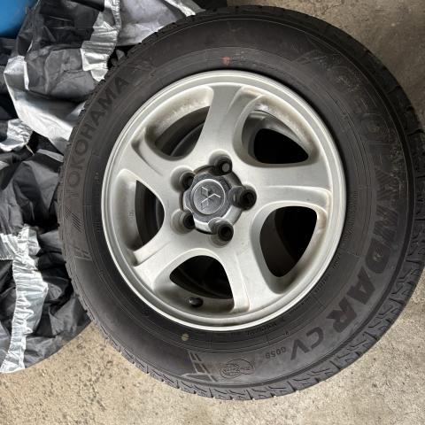 15インチ×5jJ /114.3 46 パジェロミニ　サマータイヤ