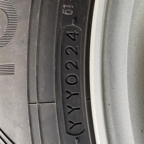 15インチ×5jJ /114.3 46 パジェロミニ　サマータイヤ