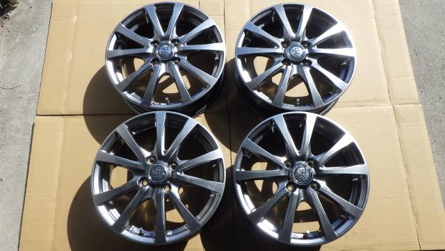 15×4.5J 4H/100 45 軽自動車サイズ TRGバーン 15x4.5J 4H-100 ET45 4本 080416