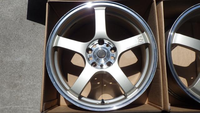 RAYS グラムライツ T57RC 18x7.5J ET48 114.3-5h ４本セット 080426