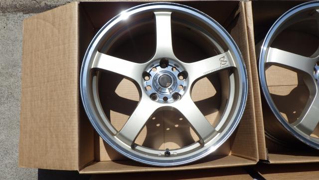 RAYS グラムライツ T57RC 18x7.5J ET48 114.3-5h ４本セット 080426