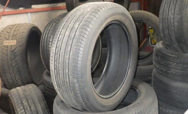 ヨコハマ 225/55R17