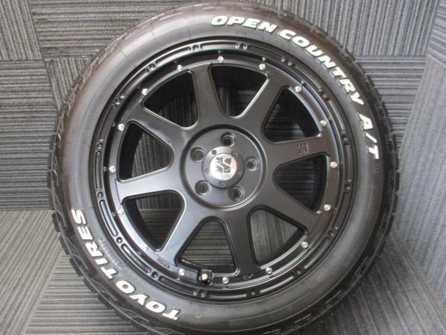 MLJ　エクストリームJ　18×8J（+40）5H-114.3/　225/55R18（トーヨー　オープンカントリーA/TⅢ）タイヤバリ山