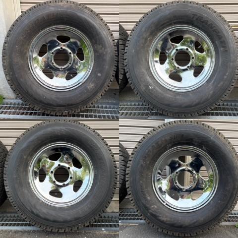 希少パジェロ純正メッキホイール！L049GW？L149GW？おまけスタッドレス30×9.50R15LT 6P.R.