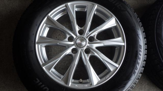 17×7J 5H/114.3 39 2021年製9~9.2mm山！ ブリヂストン ブリザックDM-V3 225/65R17 102Q 17x7Jトヨタ純正ナット専用アルミ 中古4本セット 080530