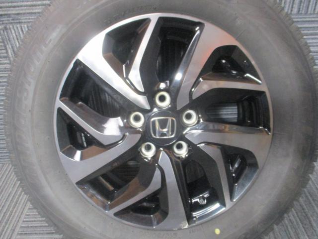 ホンダ純正　ステップワゴン　スパーダ　16×6J（+50）5H-114.3/　205/60R16（ブリヂストン　VRX2）