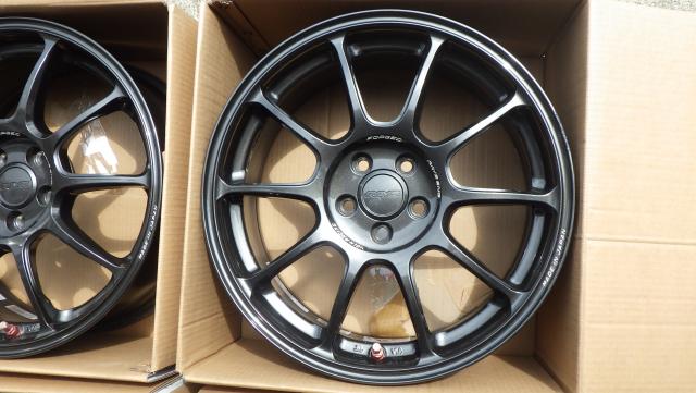 17×7.5J 5H/100 44  鍛造！軽量！RAYS ボルクレーシングZE40　17x7.5J ET44 100-5h ４本セット