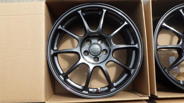 17×7.5J 5H/100 44  鍛造！軽量！RAYS ボルクレーシングZE40　17x7.5J ET44 100-5h ４本セット