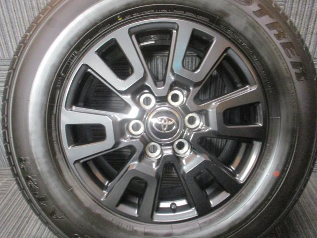 トヨタ純正　ランドクルーザー250　18×7.5J（+60）6H-139.7/　265/65R18（ダンロップ　グラントレック　AT23）美品　タイヤバリ山　2025年製造
