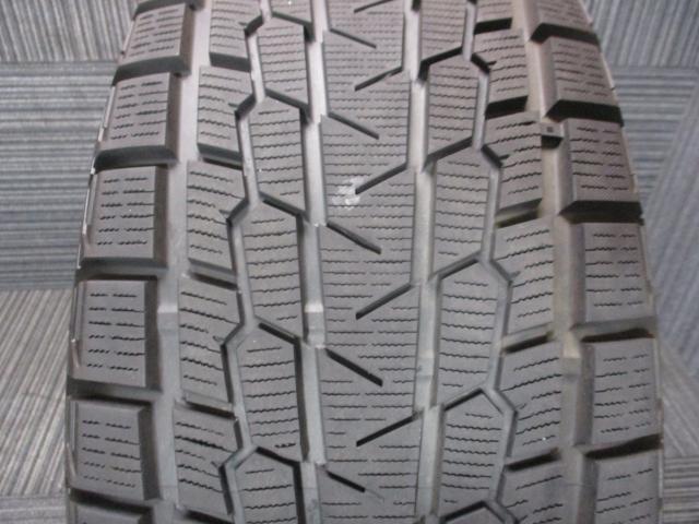 JEEP純正　JKラングラー　18×7.5J（+44.45）5H-127/　275/60R18（ヨコハマ　ジオランダー　G075）タイヤ2019年製造　バリ山