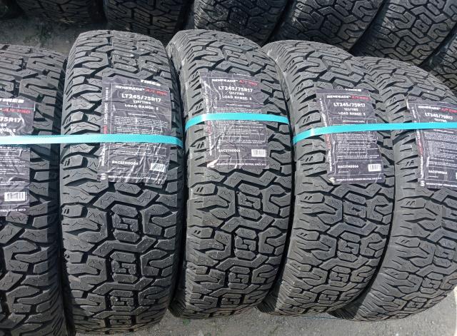 245/45R17 245/45R17 一台分4本セットあり1本価格新品未使用品