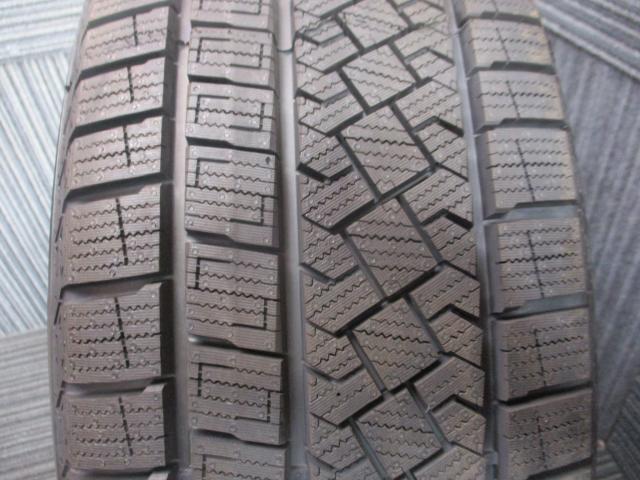 レアマイスター　CS-V　18×7.5J（+50）5H-114.3/　225/60R18（ピレリ　 WINTER ICE ZERO ASIMMETRICO）車輛未装着　新古品　タイヤ2025年製造