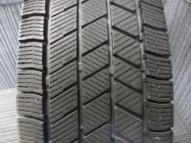 ブリヂストン　VRX3　215/70R16　2022年製造