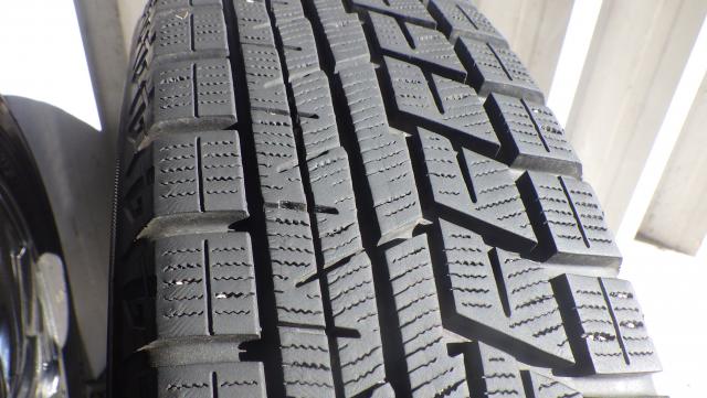 GRASS 15x4.5 4H100 +45　ヨコハマアイスガードIG60 165/65R15 81Q 中古４本