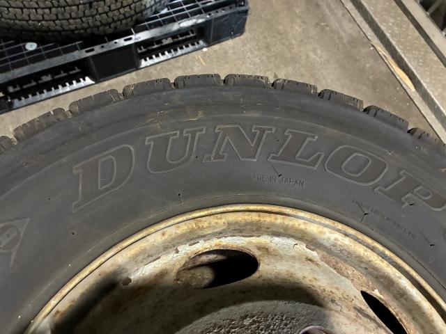 中古スタットレスタイヤ6本セット