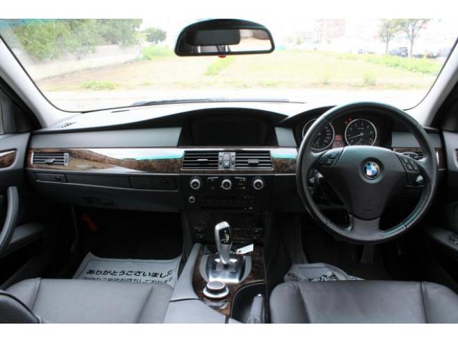 BMW525iツーリング　ハイライン 2500 5Dr