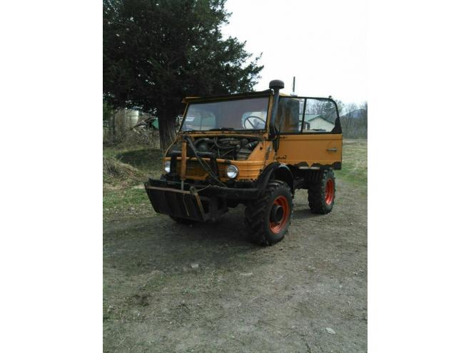 ベンツUNIMOG