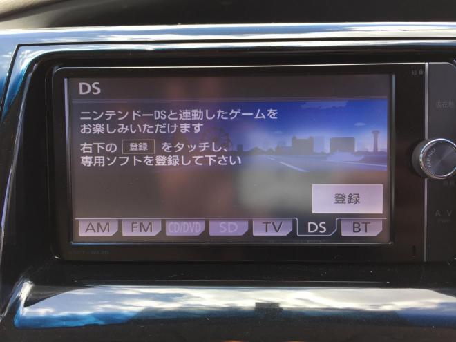 エスティマハイブリッドX 夏冬タイヤ 自動車税納付済み　バックカメラ　ナビ　TV 4WD 2400 5Dr