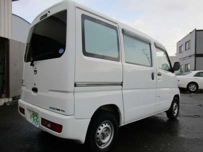 NV100クリッパーDX ハイルーフ 4WD　車検新規2年付 660 5Dr