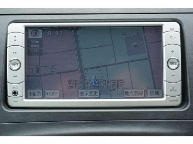 プリウス1.8 L　純正SDナビテレビ　寒冷地仕様 2WD 1800 5Dr