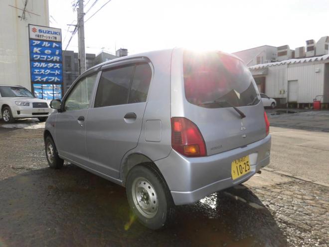 ミニカバン　４WD　A/T 4WD 660 5Dr