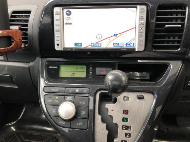 ウィッシュ 4WD 1800 5Dr