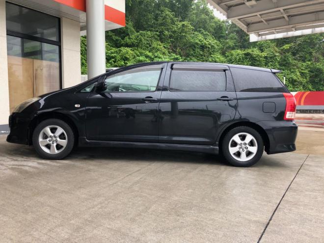 ウィッシュ 4WD 1800 5Dr
