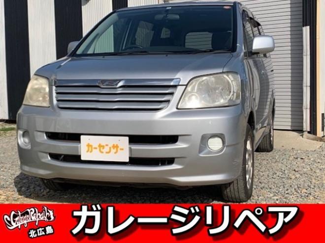 ノア2.0 X Gセレクション 4WD　キーレス　アルミホイール　内外きれい 2000 5Dr