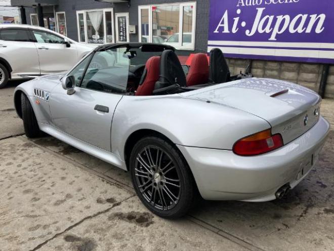 BMWＺ３ロードスター　走行83000キロ　レッドレザーシート　社外17インチアルミ　修復歴なし！ 2200 2Dr