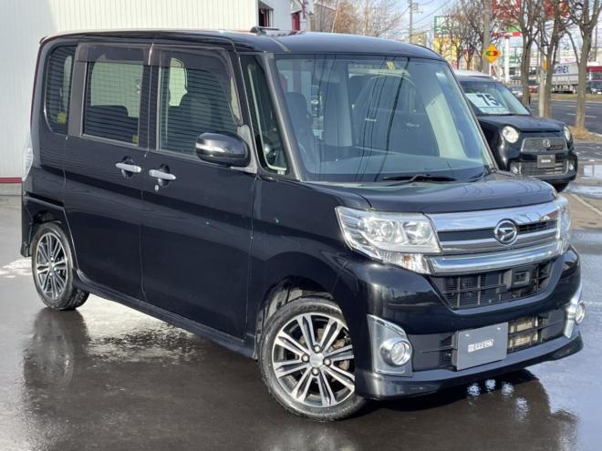 タントカスタムRS　SAターボ 4WD 660 5Dr