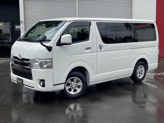 ハイエースバンスーパーGLダークプライム2 4WD 2800 5Dr