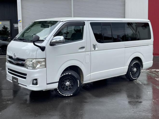 ハイエースバンスーパーGL 4WD 3000 5Dr