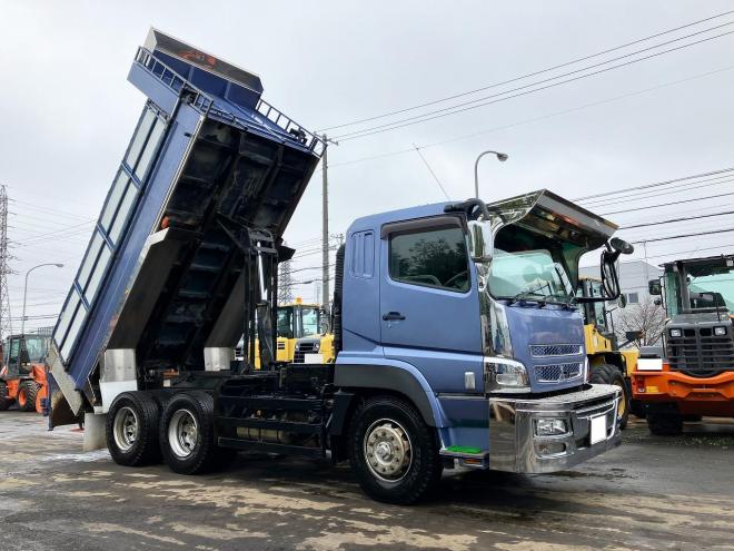 スーパーグレート中古　土砂ダンプ