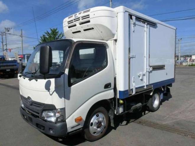 デュトロ冷凍バン　TKG-XZC675M　トプレック　 4WD 4000