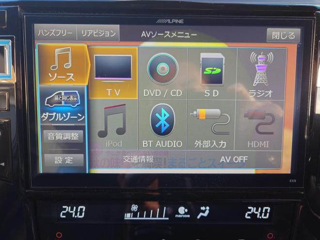 ハリアーハイブリッド2.5E-Fourプレミアム　アルパインワイドXGA　EX9ナビ・TV・バックカメラ・Bluetooth　純正エンジンスターター　プッシュスタート　運転席パワーシート　リアパワーゲート　クルーズコントロール　横滑り防止装置　オートハイビーム　カタログ燃費JC08モード燃費	21.4km/リットル　夏タイヤ＆純正18AW　冬タイヤ＆社外17AW　4WD  2500　5Dr