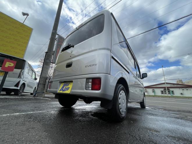 エブリィEVERY VAN 4WD JOIN TURBO HIGE ROOF 本州仕入　寒冷地仕様　TURBO 　ブレーキアシスト　横滑り防止　フォグランプ　フルセグナビ　ブルトース　スタットレス 4WD 660 5Dr