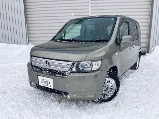 モビリオスパイクAU 4WD 1500 ５Dr