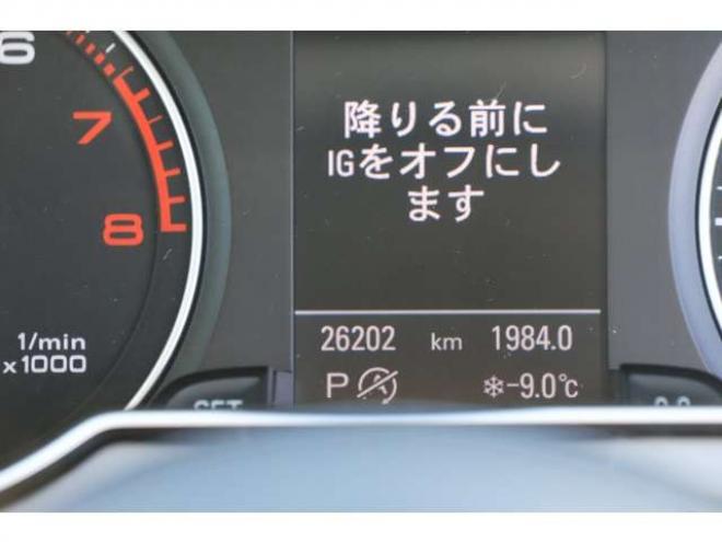 アウディA4 2.0 TFSI クワトロ 4WD　検2年　自社　ローンカノウ 正規輸入車 2000