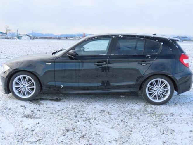 BMW1シリーズ 116i　検2年　自社　ローンカノウ 正規輸入車 2WD 1600