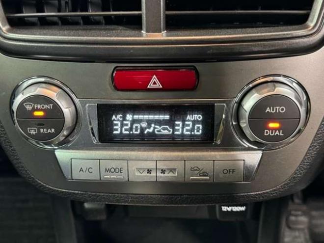 エクシーガ2.0 i 4WD　ナビ　TV　Bカメラ　Bluetooth 2000