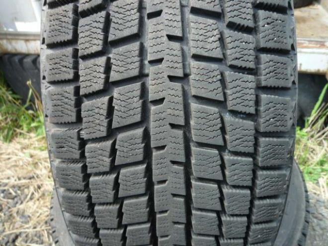 中古冬タイヤ 215/45-18 BS MZ03