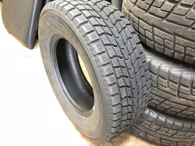 ダンロップ SJ6 スタッドレス 245/70R16 4本Set