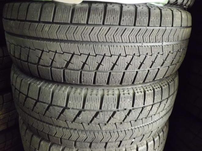 スタッドレス 215/65R16 ブリジストン　VRX