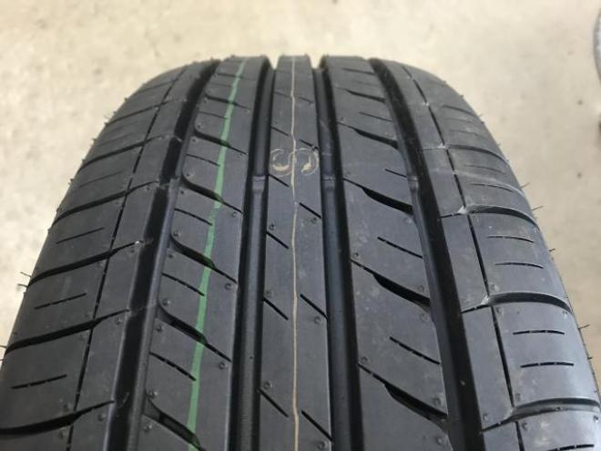 DUNLOP 215/60R16