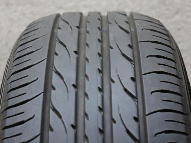 DUNLOP 215/55R17 94V