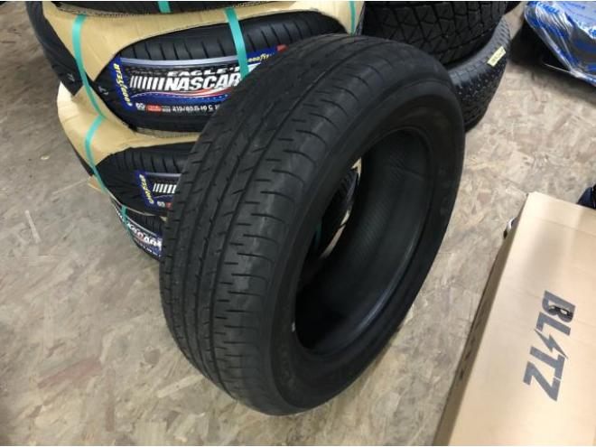 ヨコハマ 225/60R17