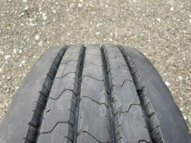 YOKOHAMA 225/80R17.5 6本