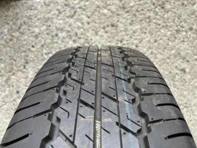 DUNLOP GRNDTREK 195/80R15 4本